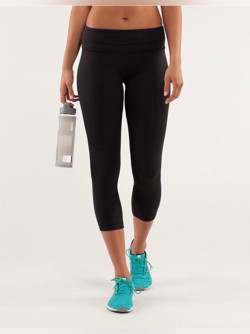 Citrus Active Wear Athletic Yoga Capris-Black